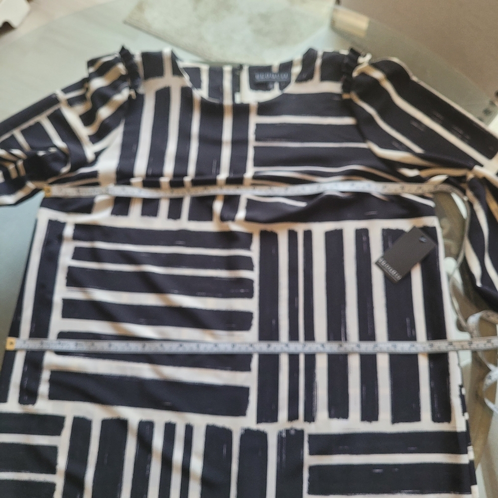 Eloquii Puff Sleeve Black and White Geometric Pattern Dress 16 - Picture 9 of 11